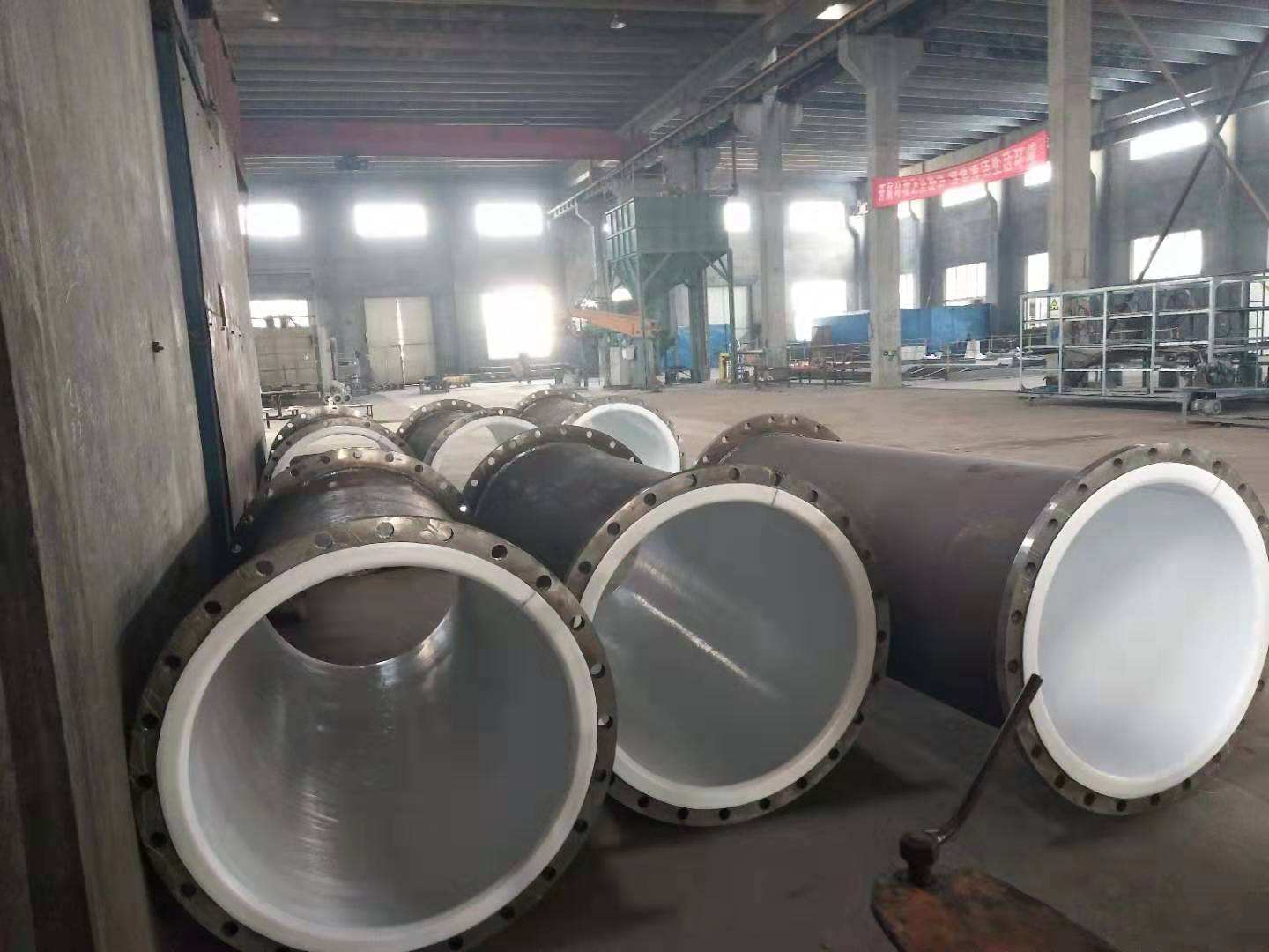 襯四氟設(shè)備的拌和工藝都有哪幾種辦法？